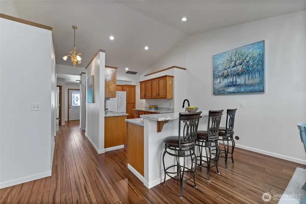 1069 5th Steilacoom WA 98388