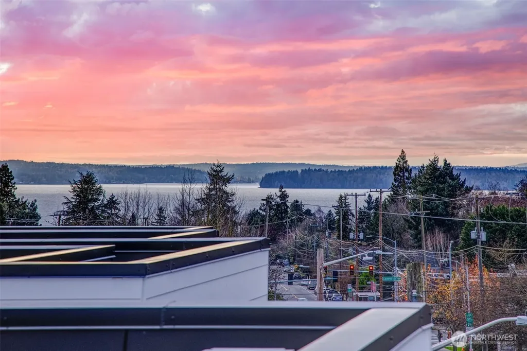 6400 Fauntleroy Way SW Seattle WA 98136