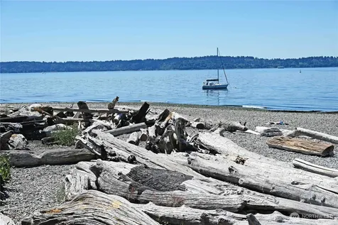 6400 Fauntleroy Way SW Seattle WA 98136