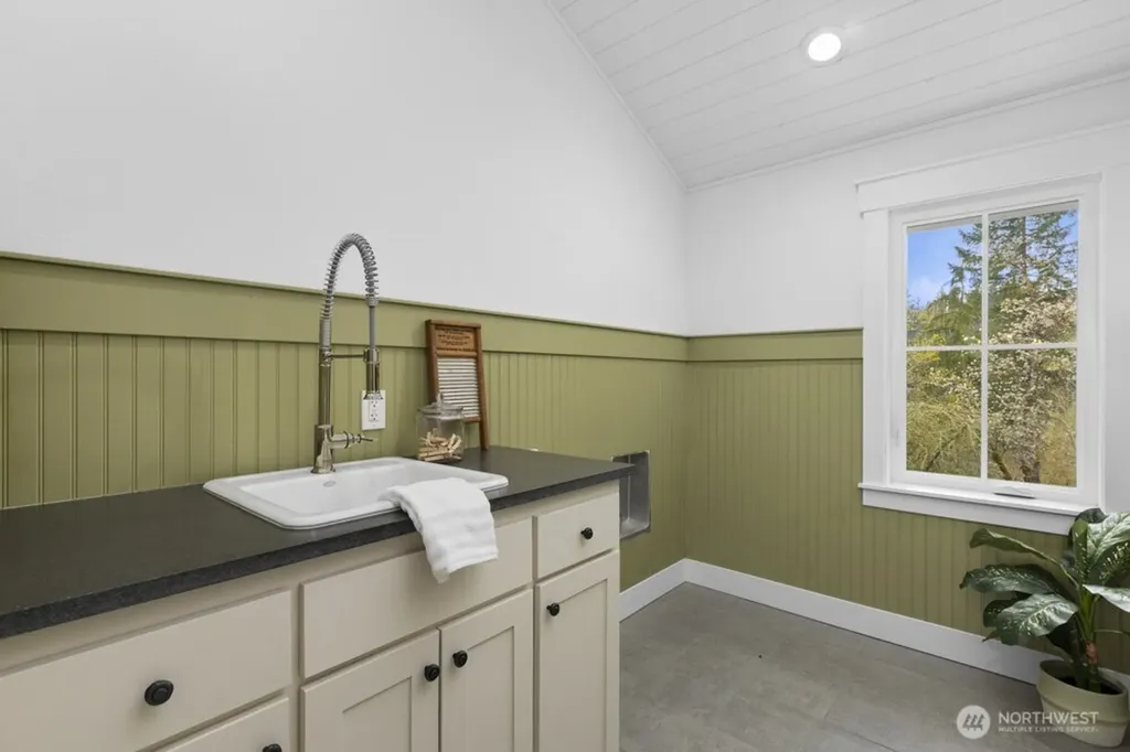 13310 Fettig Road E Buckley WA 98321