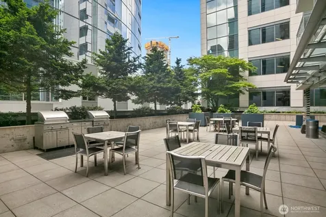820 Blanchard Street Seattle WA 98121