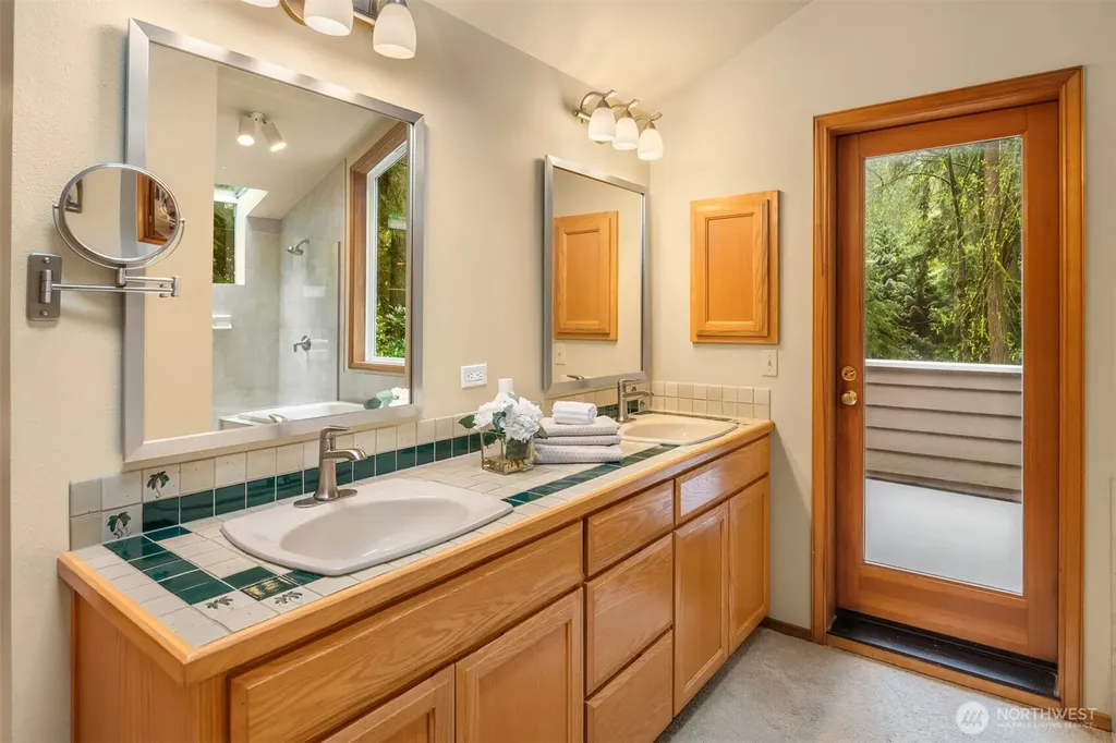 17220 NE 152nd Street Woodinville WA 98072