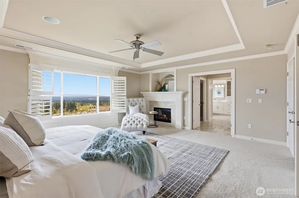 2734 NE Daphne Street Issaquah WA 98029