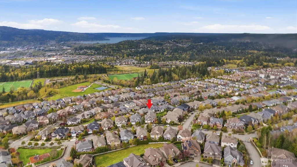 2734 NE Daphne Street Issaquah WA 98029