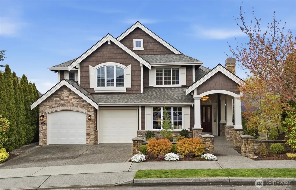 2734 NE Daphne Street Issaquah WA 98029