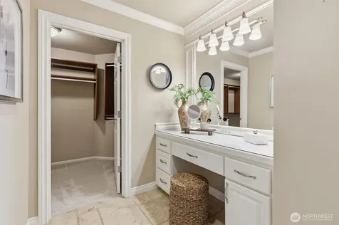 2734 NE Daphne Street Issaquah WA 98029