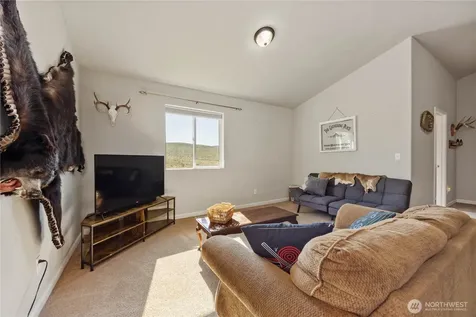 552 Bill Shaw Road Pateros WA 98846