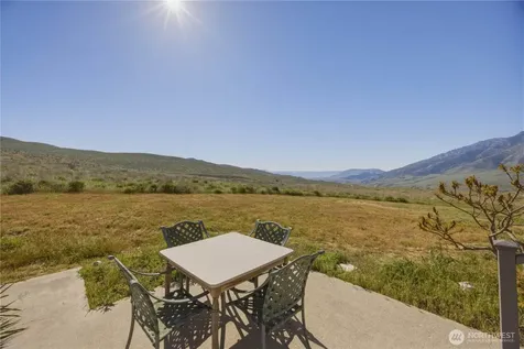 552 Bill Shaw Road Pateros WA 98846