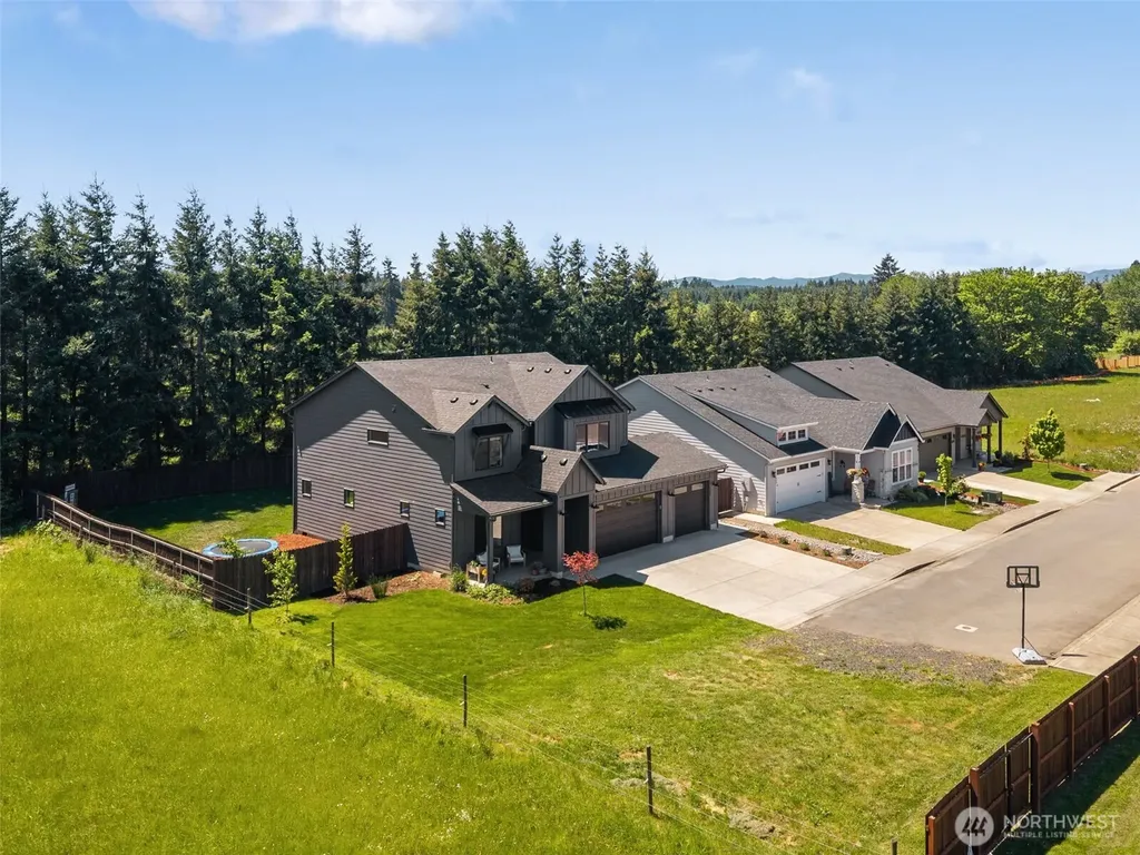 1090 Rw Fletcher Street Winlock WA 98596