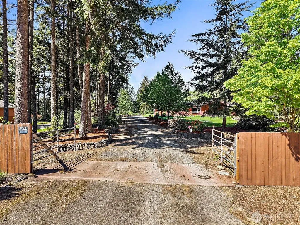 32818 174th Place SE Auburn WA 98092