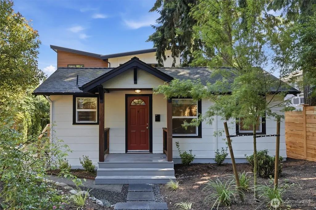 5444 40th Avenue SW Seattle WA 98136