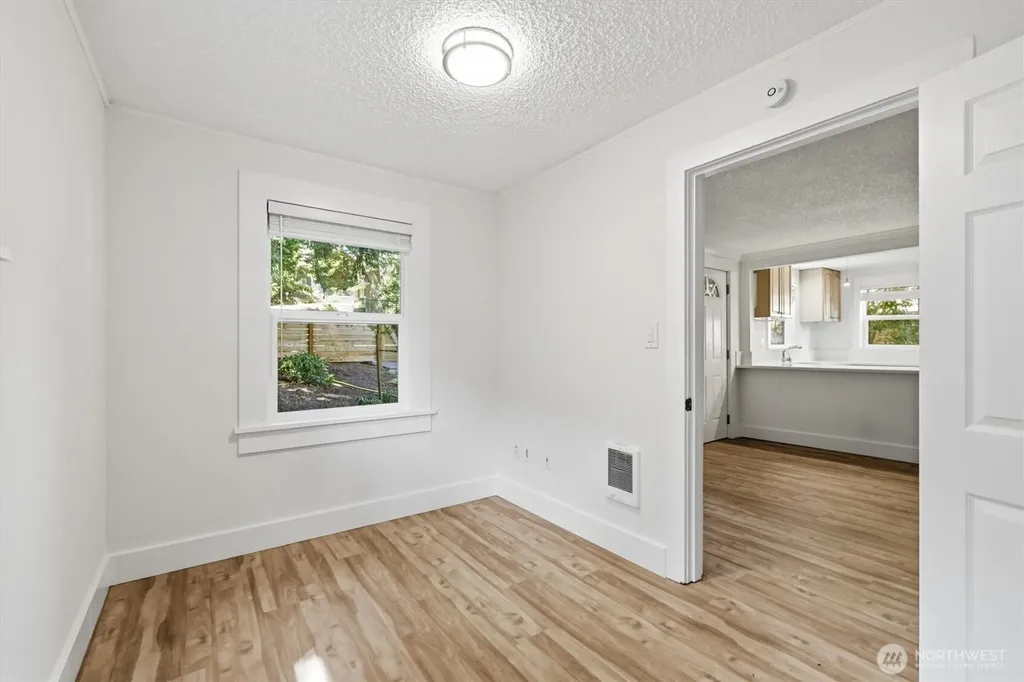 5444 40th Avenue SW Seattle WA 98136