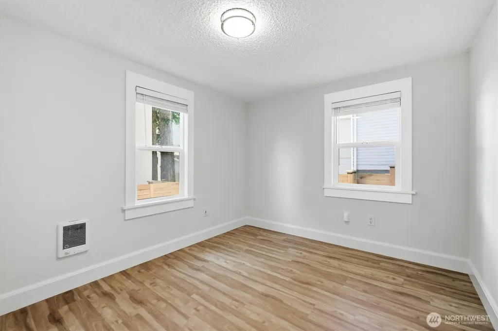 5444 40th Avenue SW Seattle WA 98136