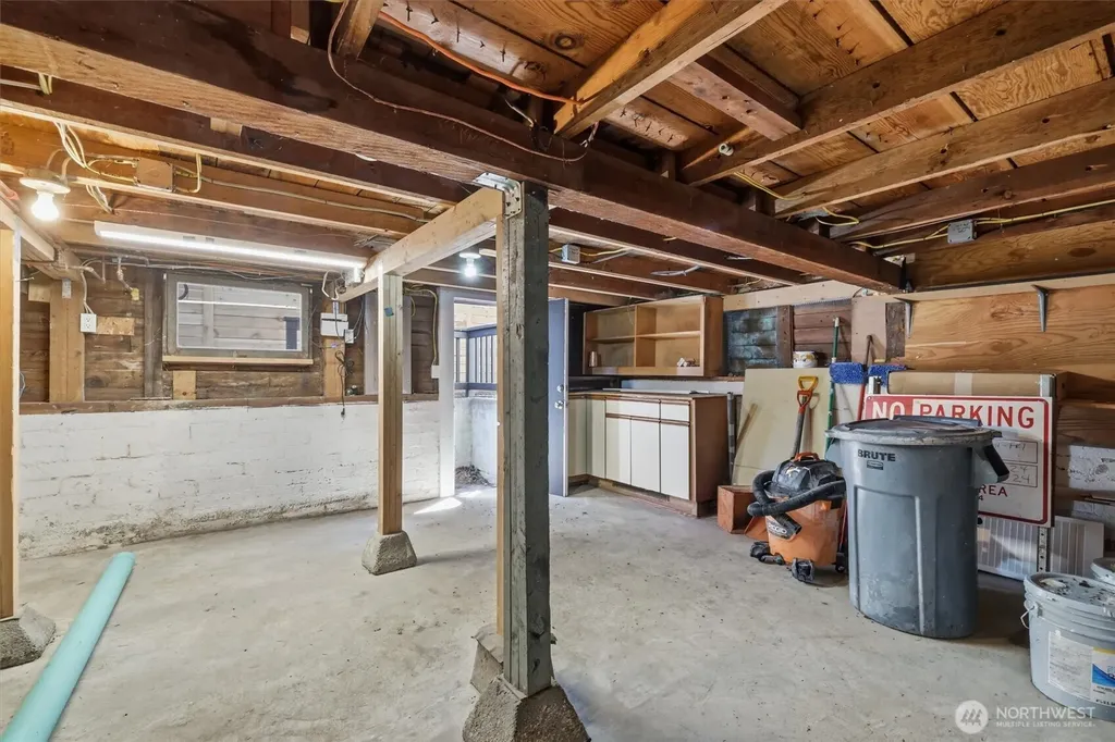 5444 40th Avenue SW Seattle WA 98136