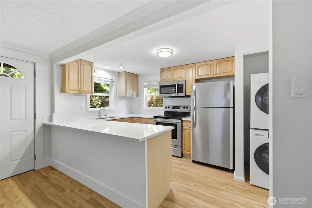 5444 40th Avenue SW Seattle WA 98136