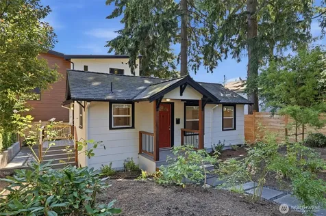 5444 40th Avenue SW Seattle WA 98136