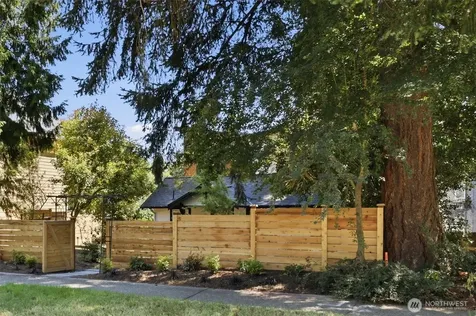 5444 40th Avenue SW Seattle WA 98136
