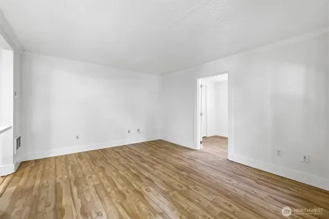 5444 40th Avenue SW Seattle WA 98136