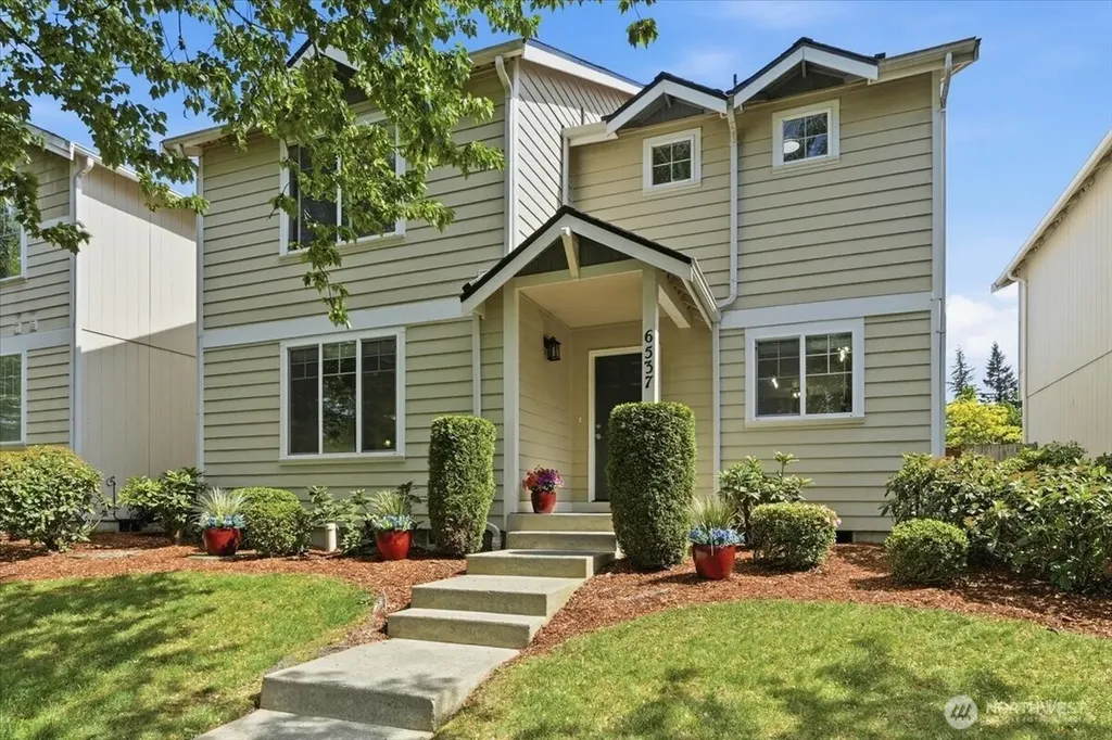 6537 Compton Boulevard SE Lacey WA 98513