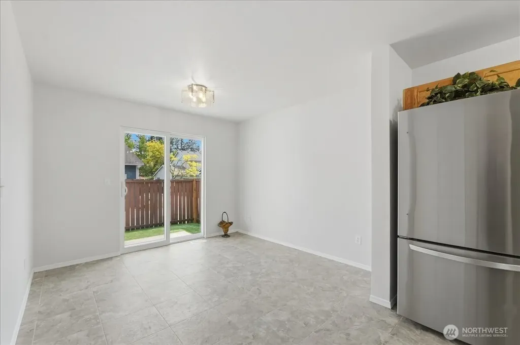 6537 Compton Boulevard SE Lacey WA 98513