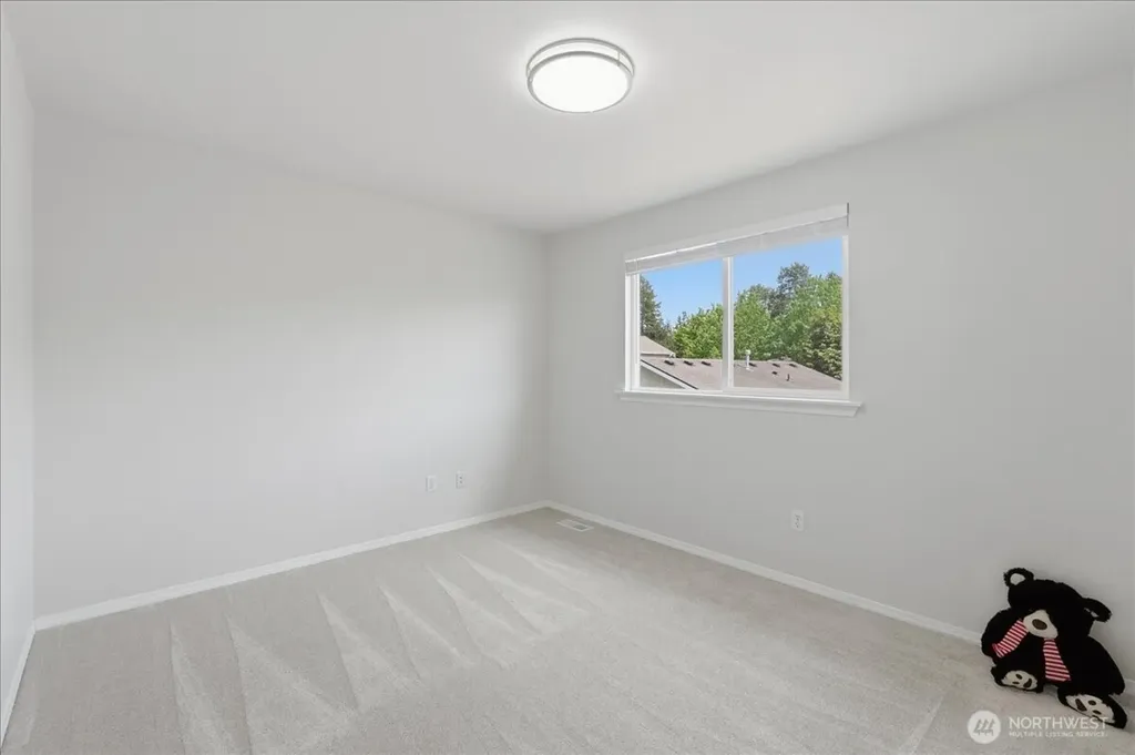 6537 Compton Boulevard SE Lacey WA 98513