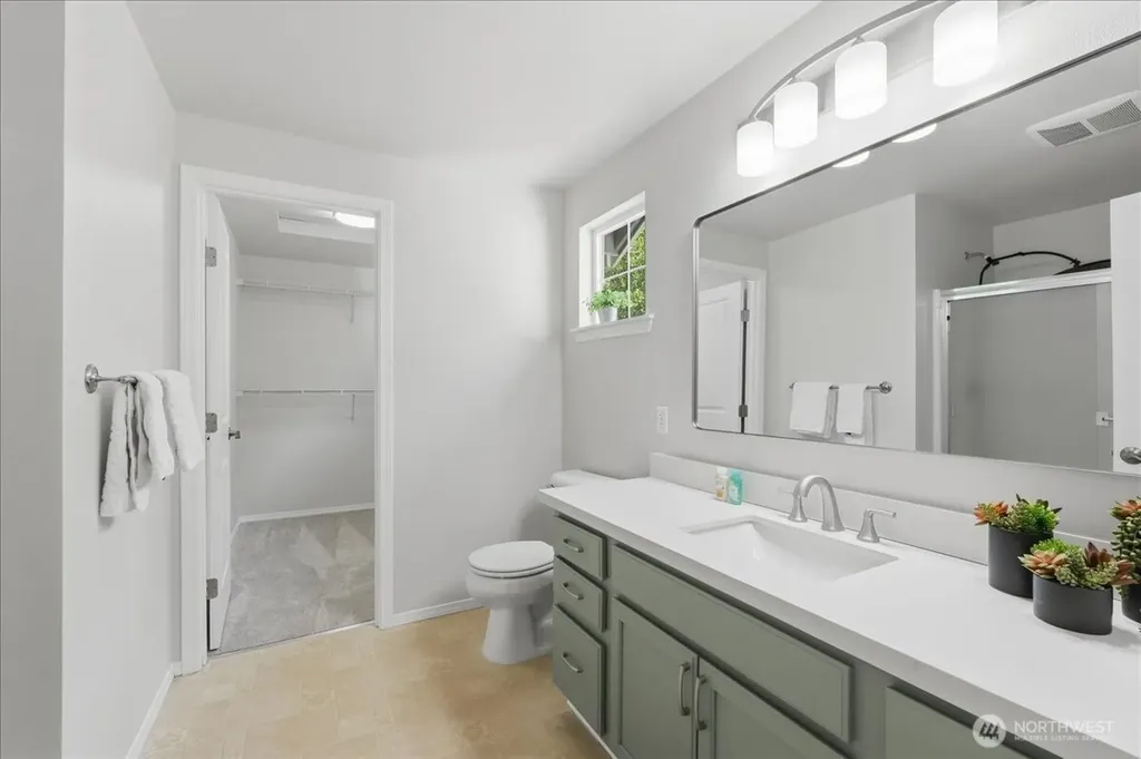 6537 Compton Boulevard SE Lacey WA 98513