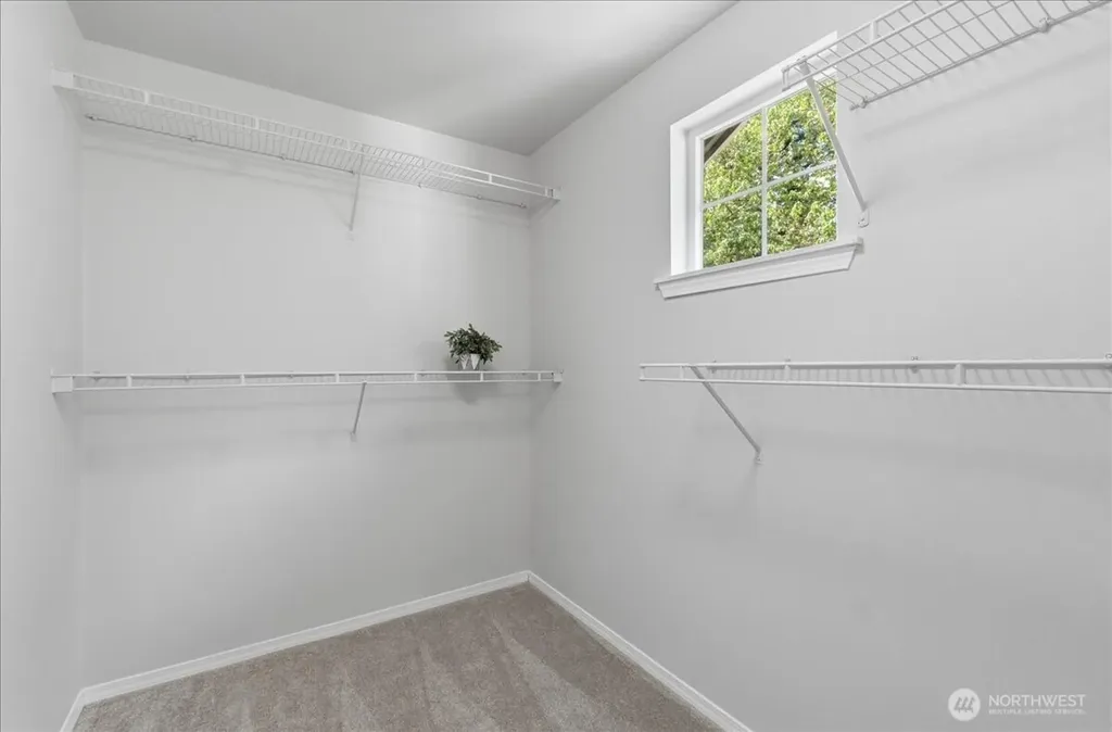 6537 Compton Boulevard SE Lacey WA 98513
