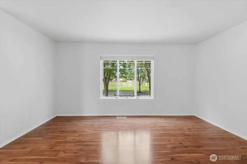 6537 Compton Boulevard SE Lacey WA 98513