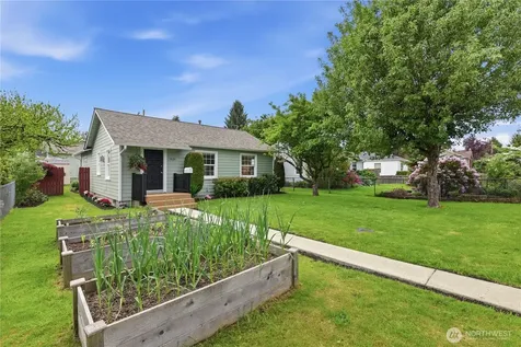 1620 Maple Street Everett WA 98201