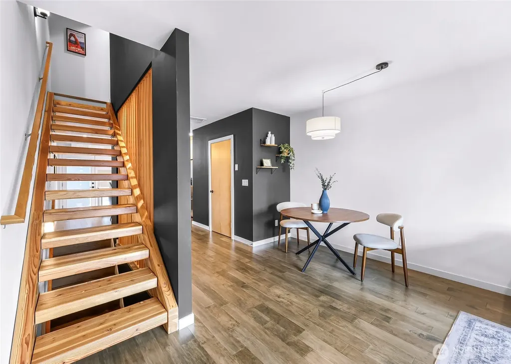 2265 14th Avenue W Seattle WA 98119