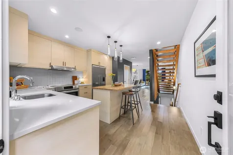 2265 14th Avenue W Seattle WA 98119