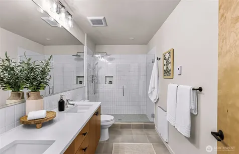 2265 14th Avenue W Seattle WA 98119
