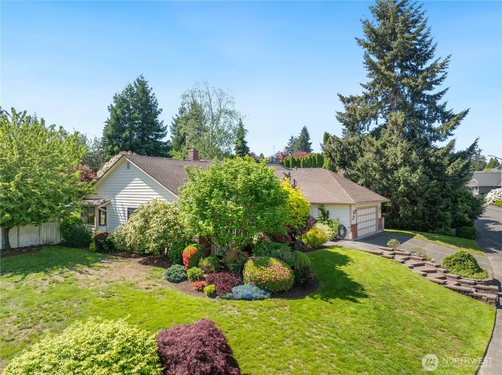 826 169th Place SW Lynnwood WA 98037