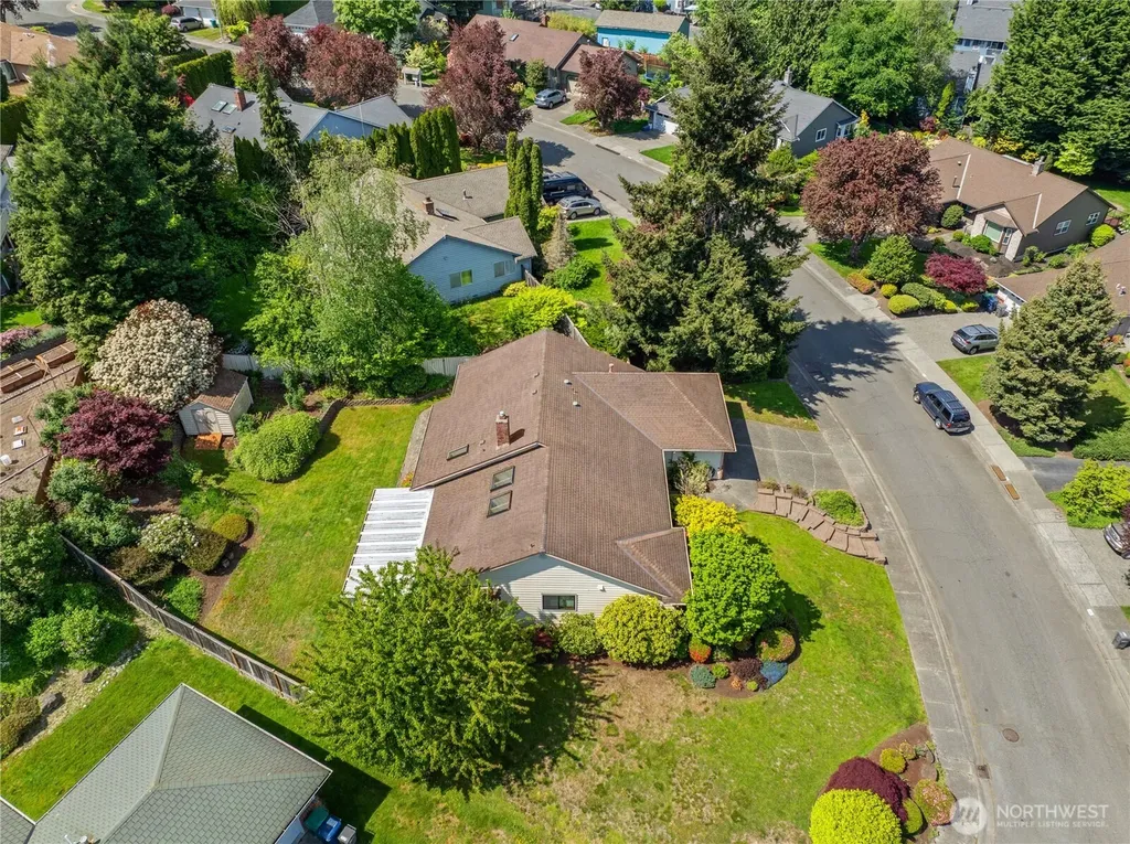 826 169th Place SW Lynnwood WA 98037