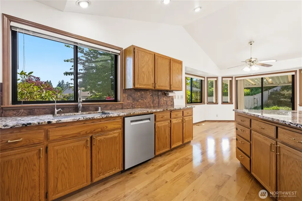 826 169th Place SW Lynnwood WA 98037