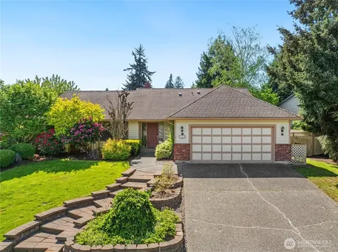 826 169th Place SW Lynnwood WA 98037
