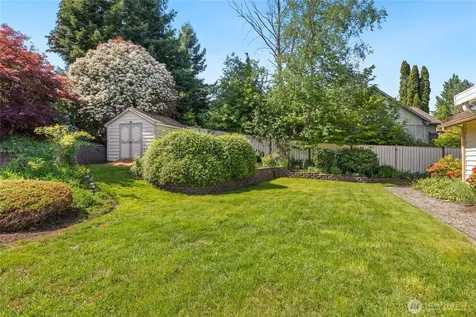 826 169th Place SW Lynnwood WA 98037