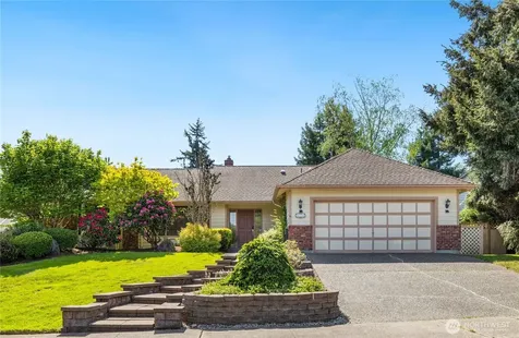 826 169th Place SW Lynnwood WA 98037
