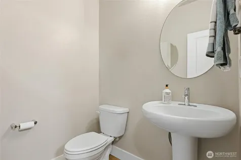 3109 108th Avenue E Edgewood WA 98372
