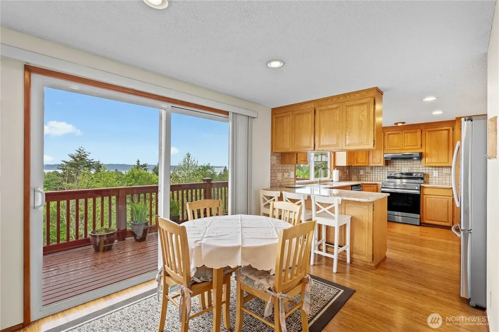 29015 15th Place S Federal Way WA 98003