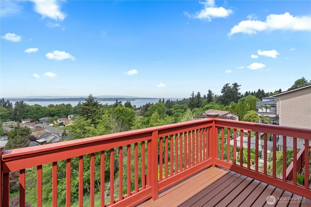29015 15th Place S Federal Way WA 98003