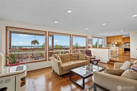 29015 15th Place S Federal Way WA 98003