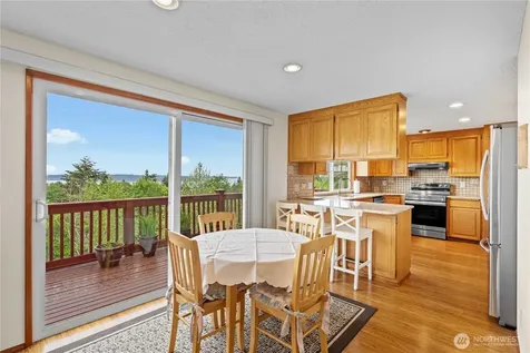 29015 15th Place S Federal Way WA 98003