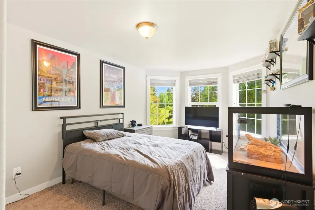 24015 SE 380th Street Enumclaw WA 98022