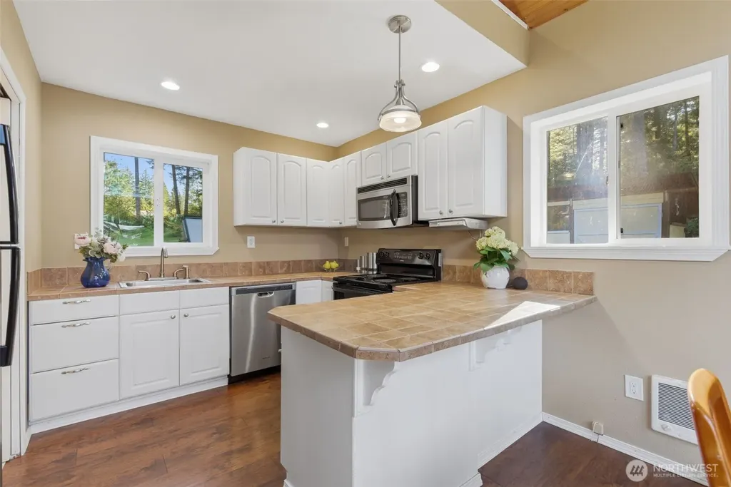 6971 NE Tahuya Blacksmith Road Tahuya WA 98588