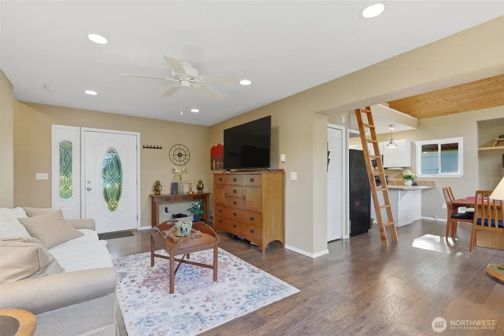 6971 NE Tahuya Blacksmith Road Tahuya WA 98588