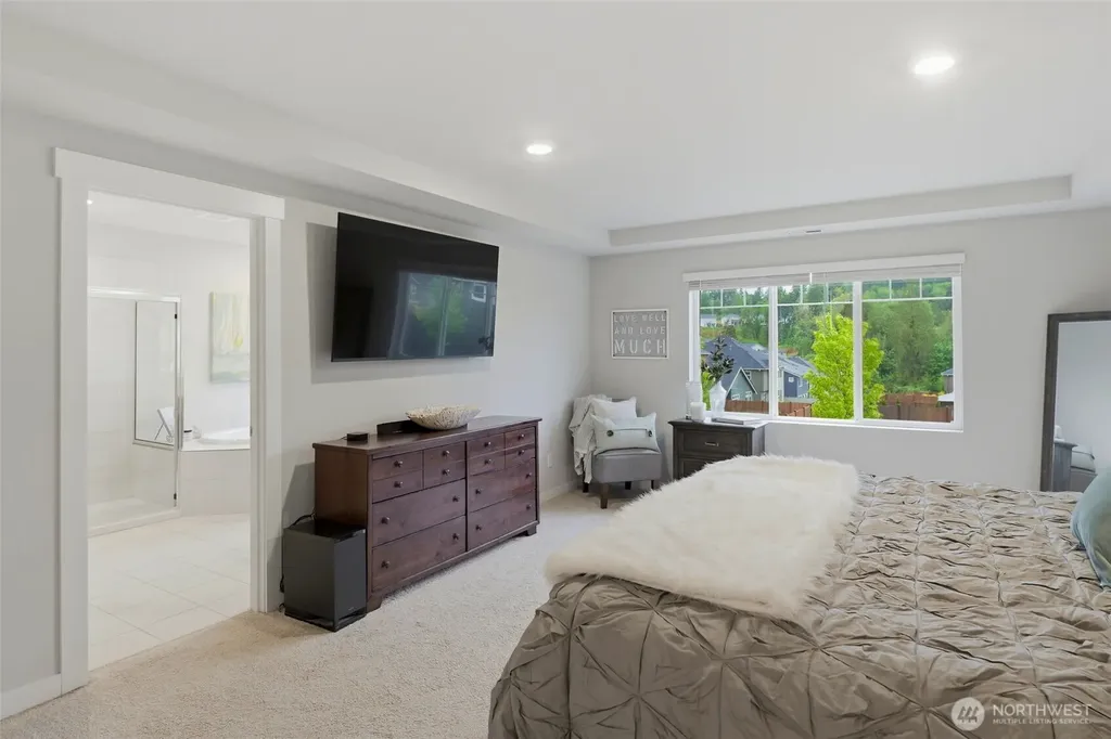 10067 Veteran Avenue Gig Harbor WA 98332