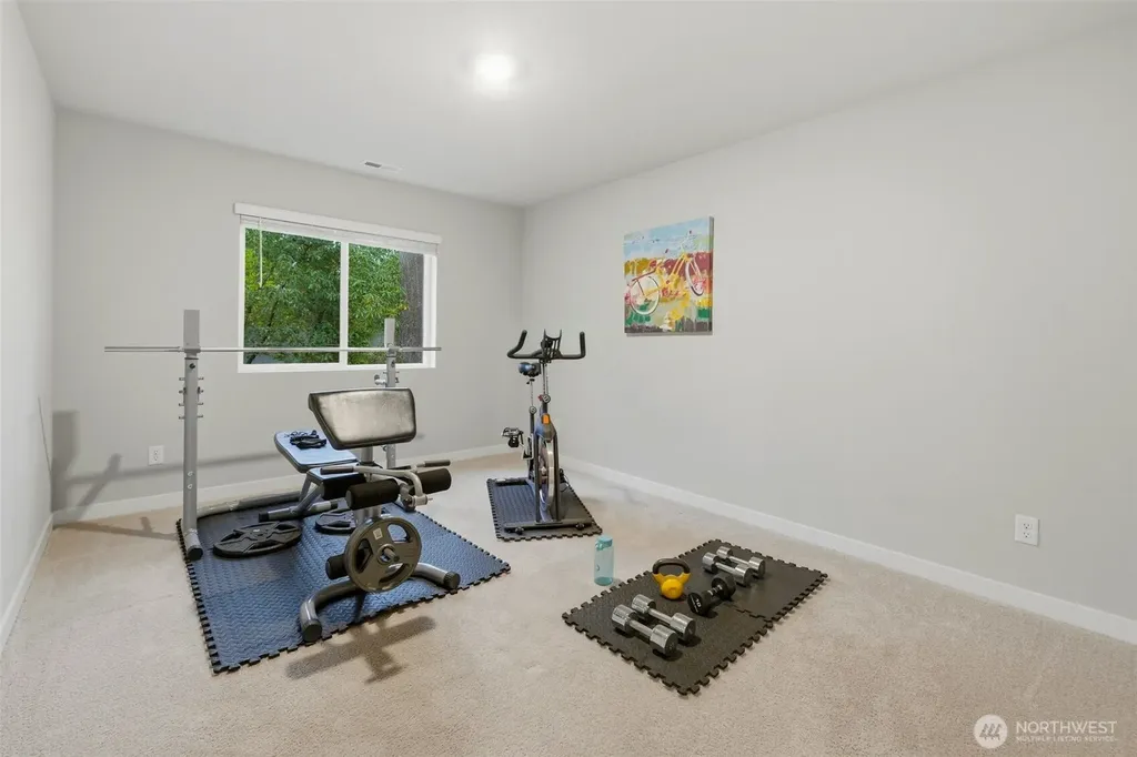 10067 Veteran Avenue Gig Harbor WA 98332