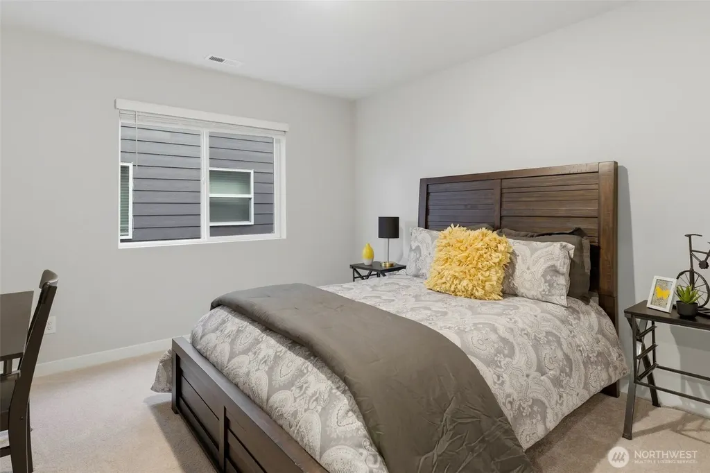 10067 Veteran Avenue Gig Harbor WA 98332