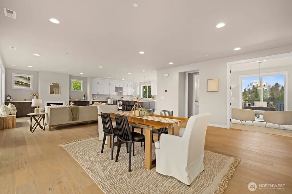 7853 S 132 Street Seattle WA 98178